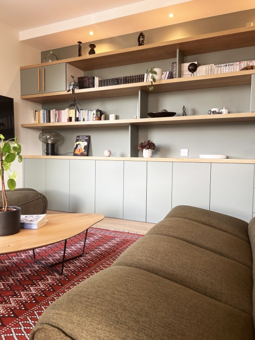 table basse et canapé