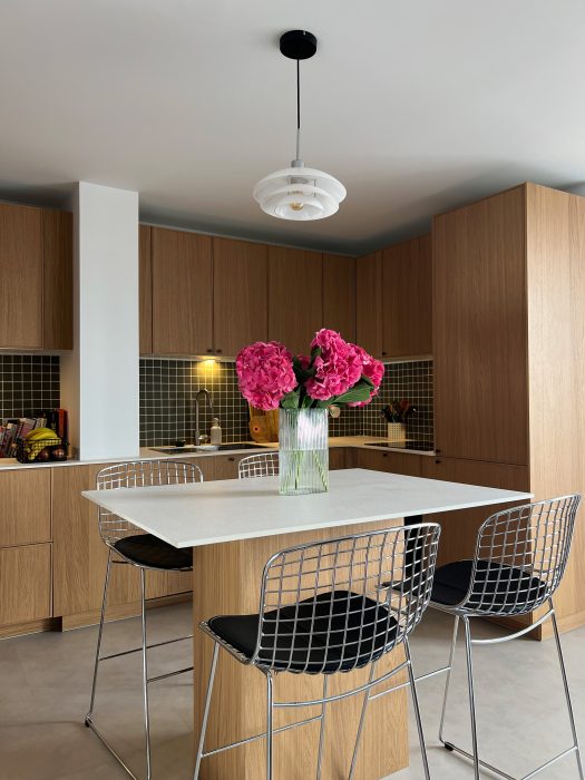 Cuisine conviviale après rénovation à Villeurbanne – architecte d’intérieur